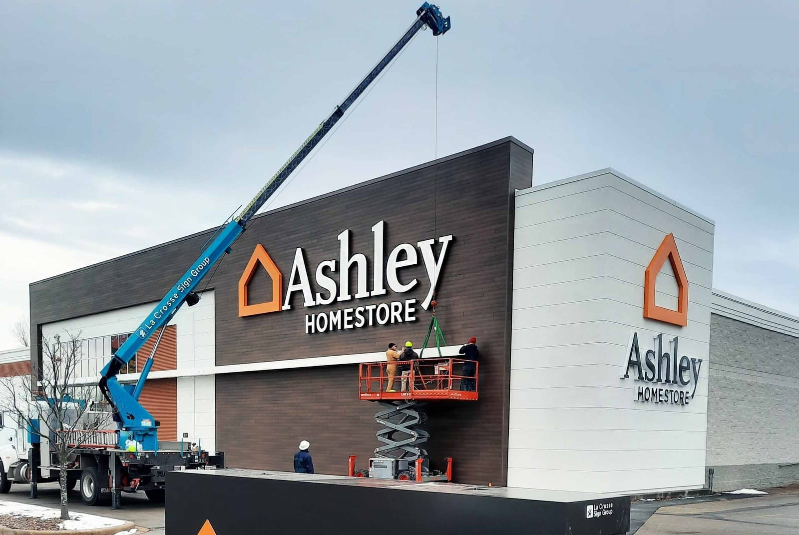 Ashley Homestore Sign Project La Crosse Sign Group